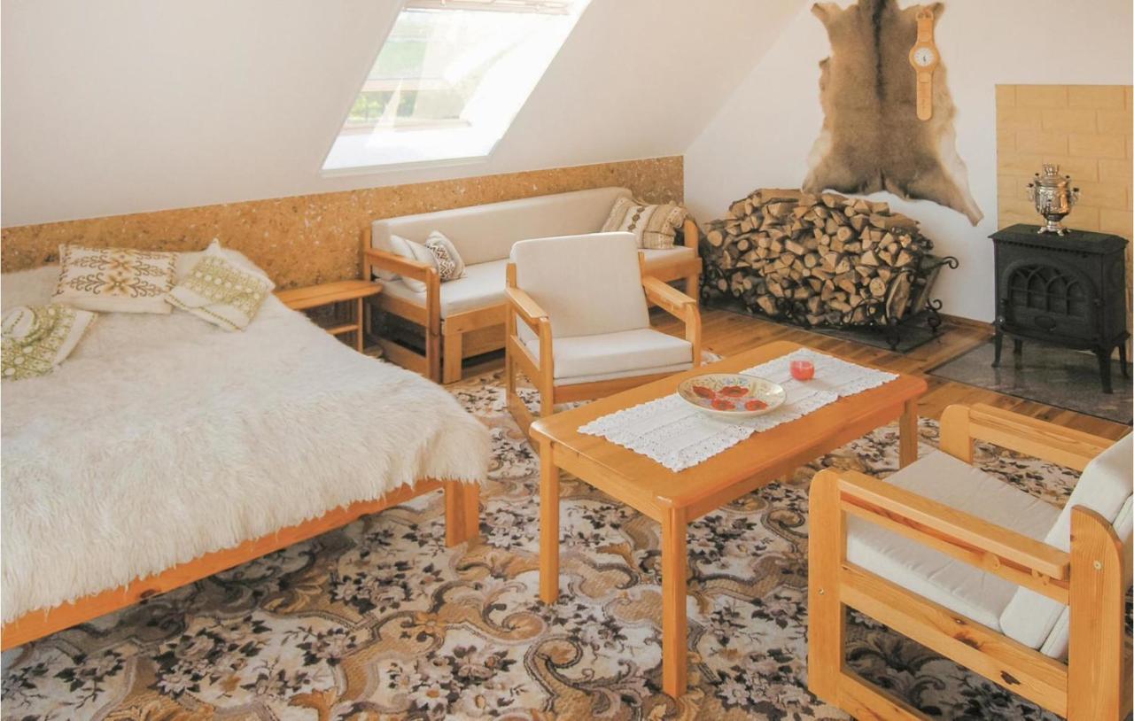 Cozy Apartment In Nowe Warpno With Wifi Exterior photo